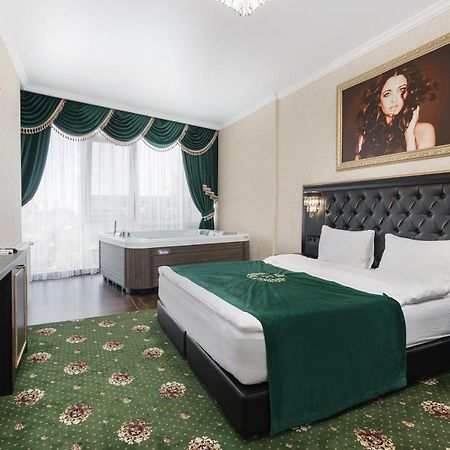 Apart Hotel D'Monica Odesa Exterior foto